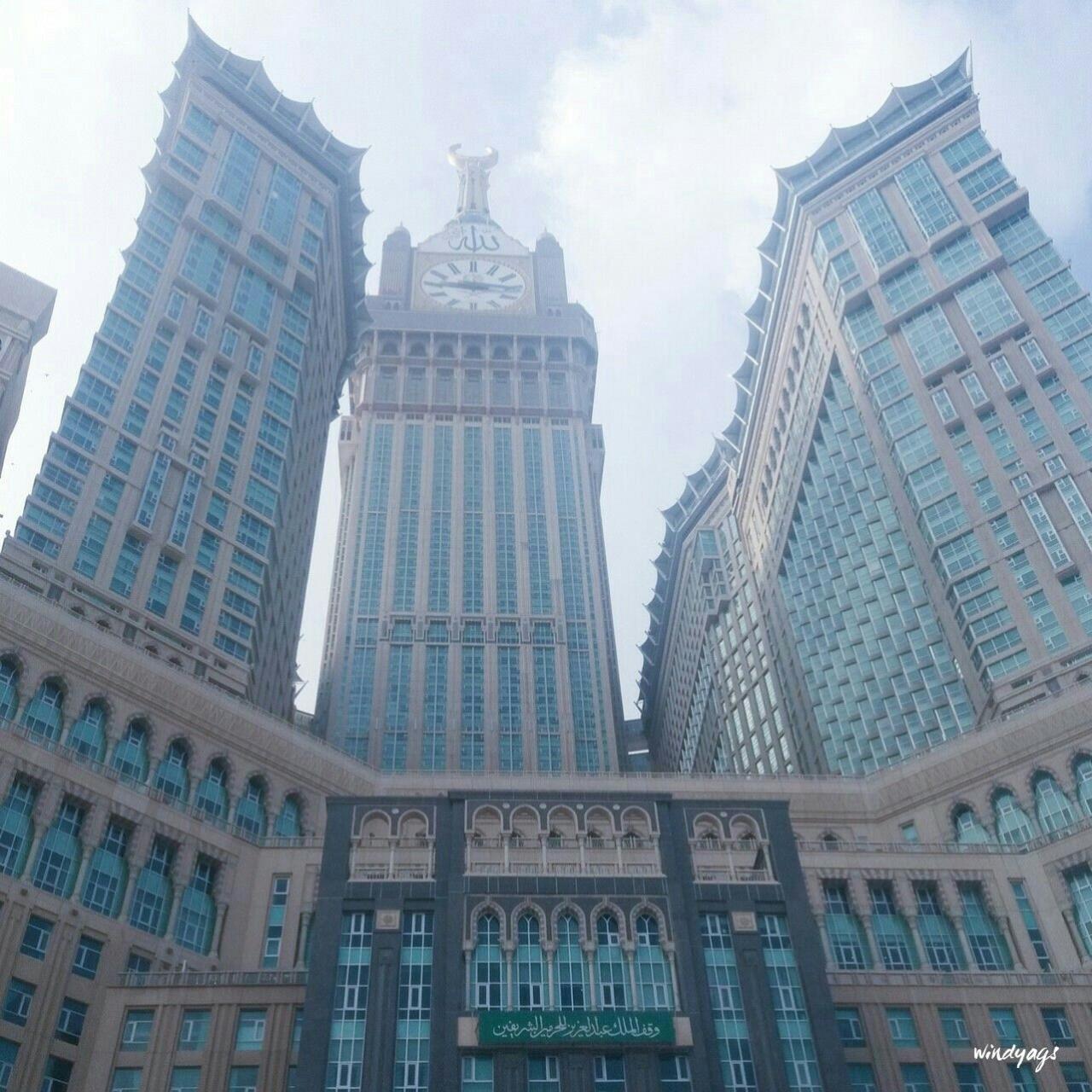 Clock tower makkah royal mecca saudi arabia towers tallest al abraj bait buildings building tall burj hotel height complex city