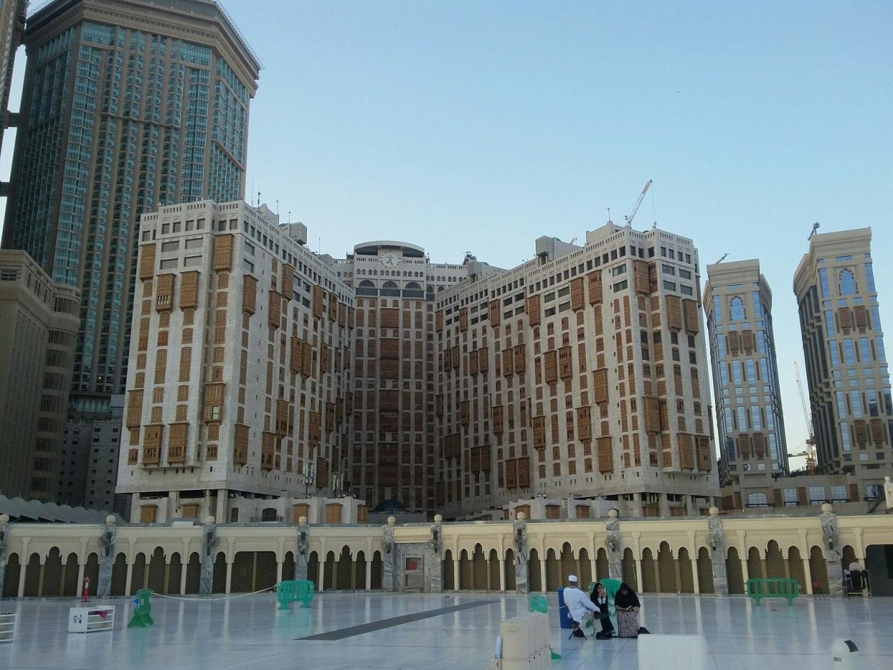 Makkah hilton towers hotel arabia saudi review
