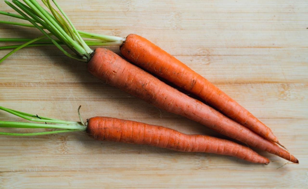 Manfaat makan wortel mentah setiap hari