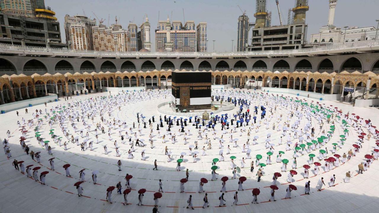 Hajj performed limited pilgrims saudi arabia